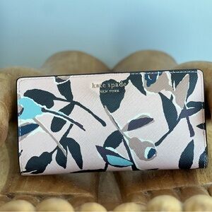 Kate Spade Cameron Paper Rose Large Slim Bifold Wallet in Pink Multi EUC